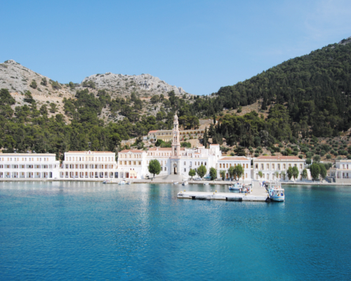 Plavba na ostrov Symi a klášter Panormitis - Panormitis Monastery | Plavby | Captains Tours Rhodos Řecko