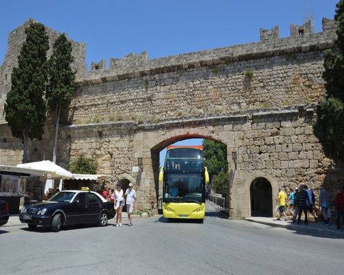 Rhodes Ville Tour avec bus ouvert | Captains Tours Agence de voyages Rhodes, Grèce